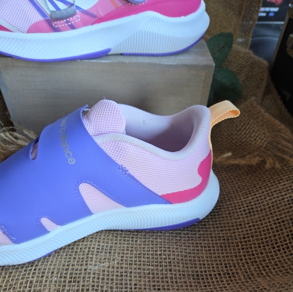 SOLD.....New Balance Kids' Purple and Pink Shoes - Picture 4 of 12